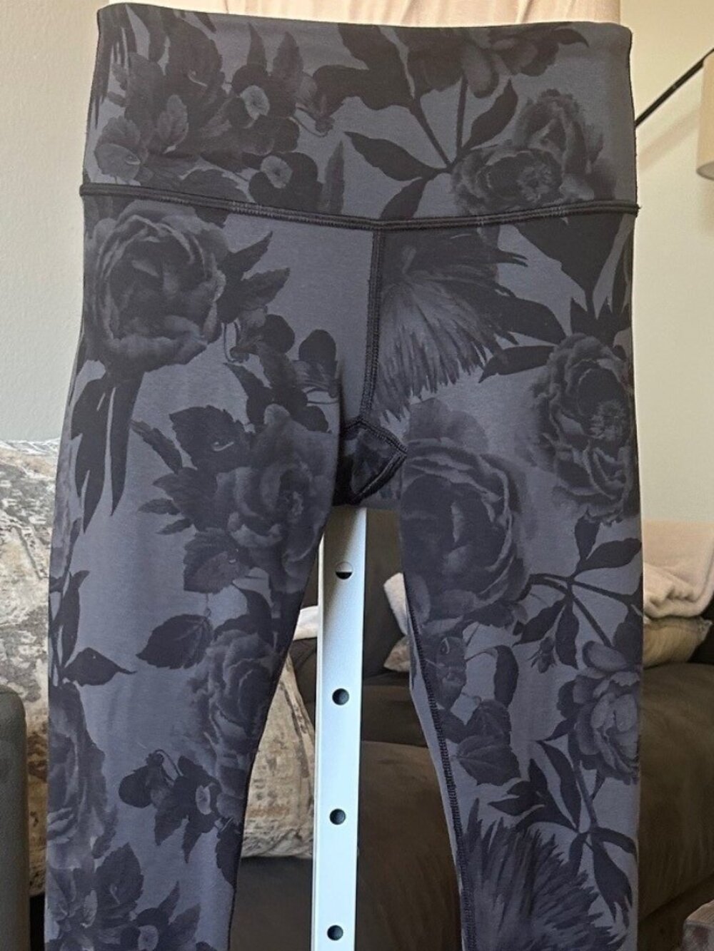 LULULEMON Wunder Under in Brisk Bloom Black Soot 29"